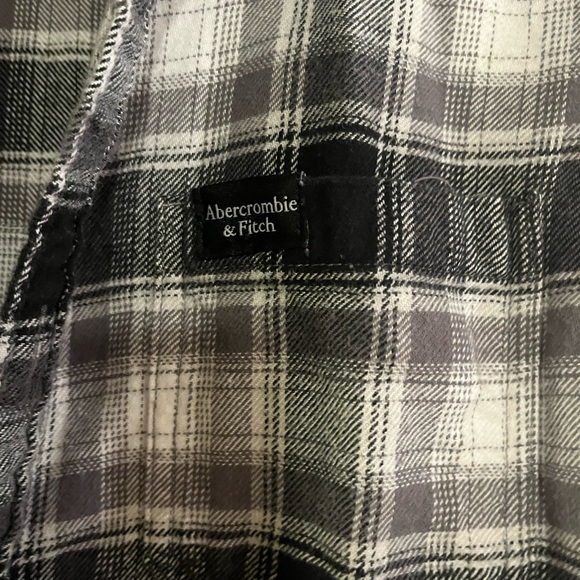 Abercrombie Kids - age 15/16. Never worn. - Picture 3 of 3